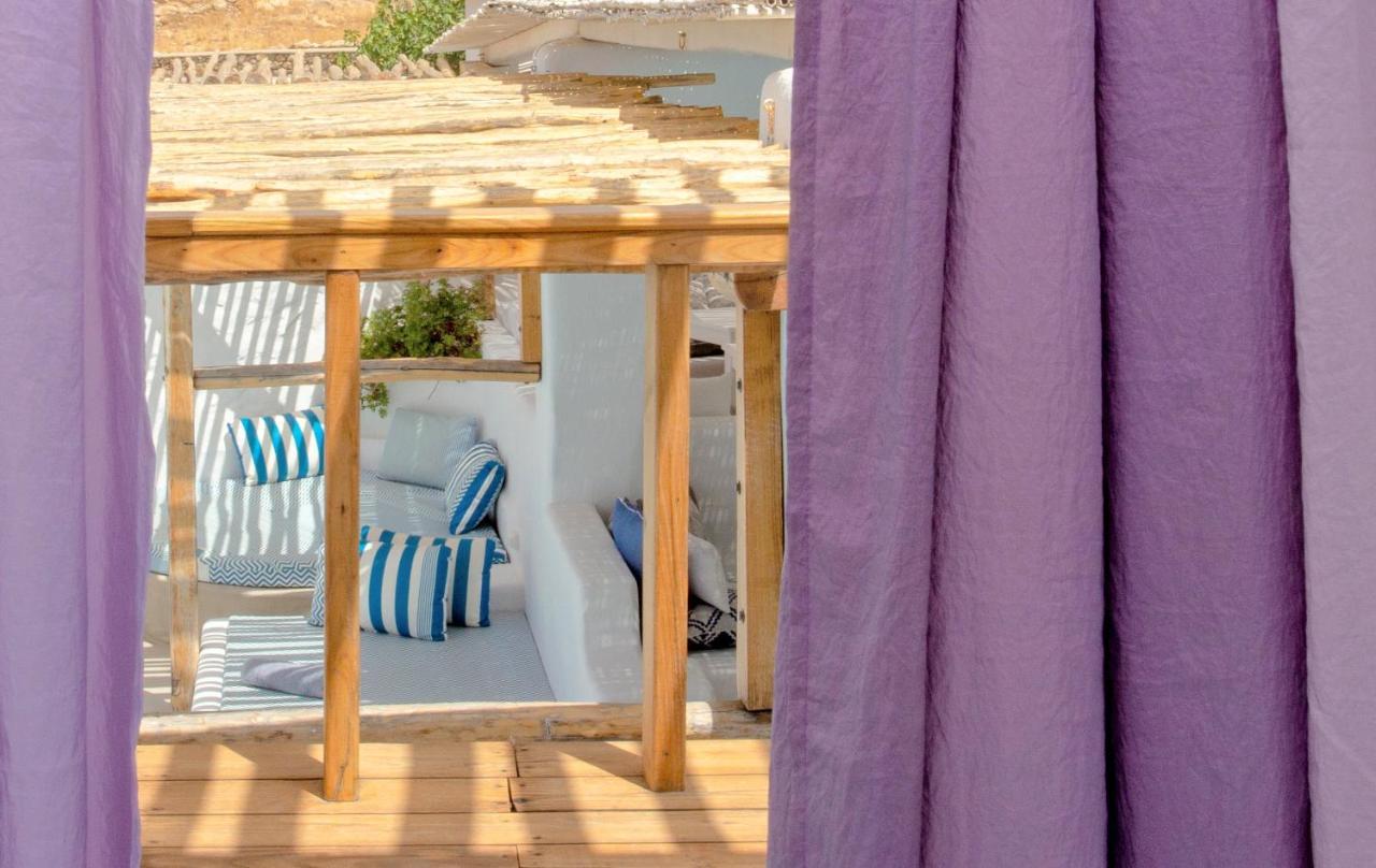 Apsenti Couples Only Aparthotel Agios Ioannis Diakoftis Exteriör bild